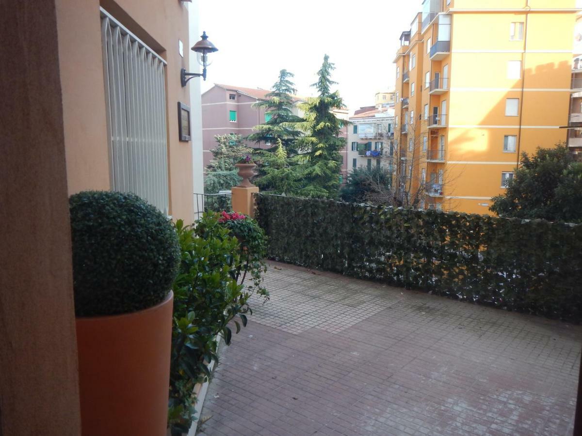 Il Viale Bed & Breakfast Chieti Bagian luar foto